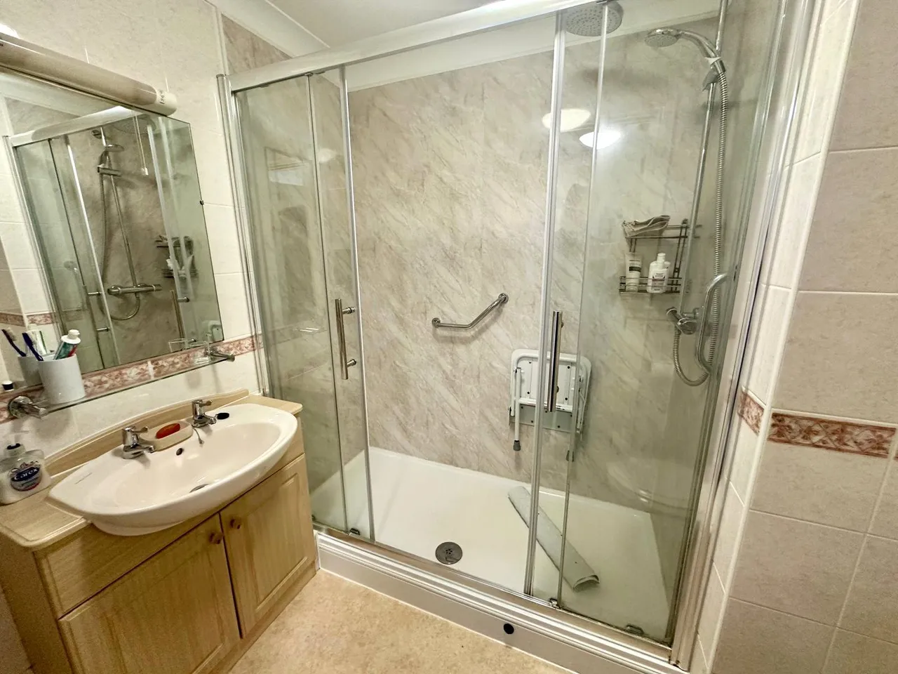 Rowan Court, Long Street, Thirsk, YO7 1GD, photo 6