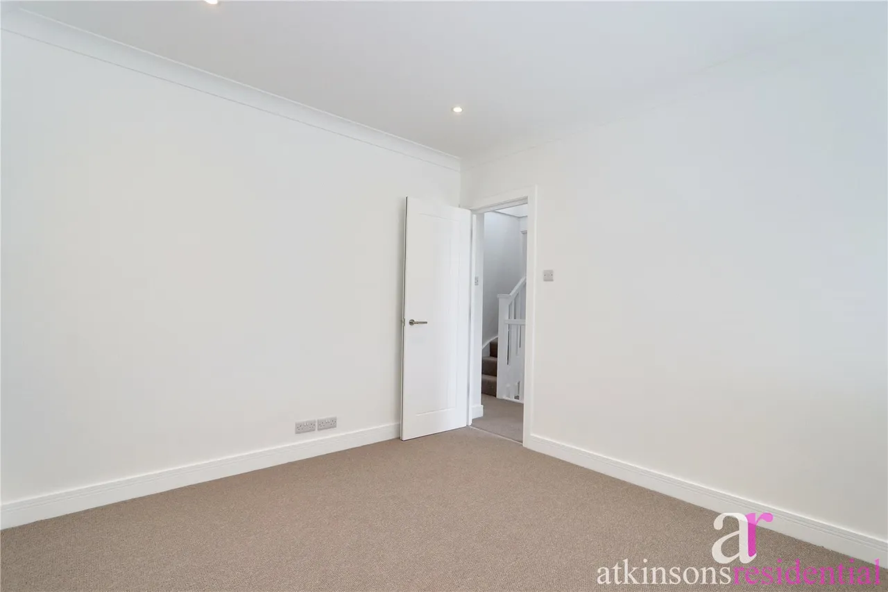 Fillebrook Avenue, Enfield, EN1, photo 13