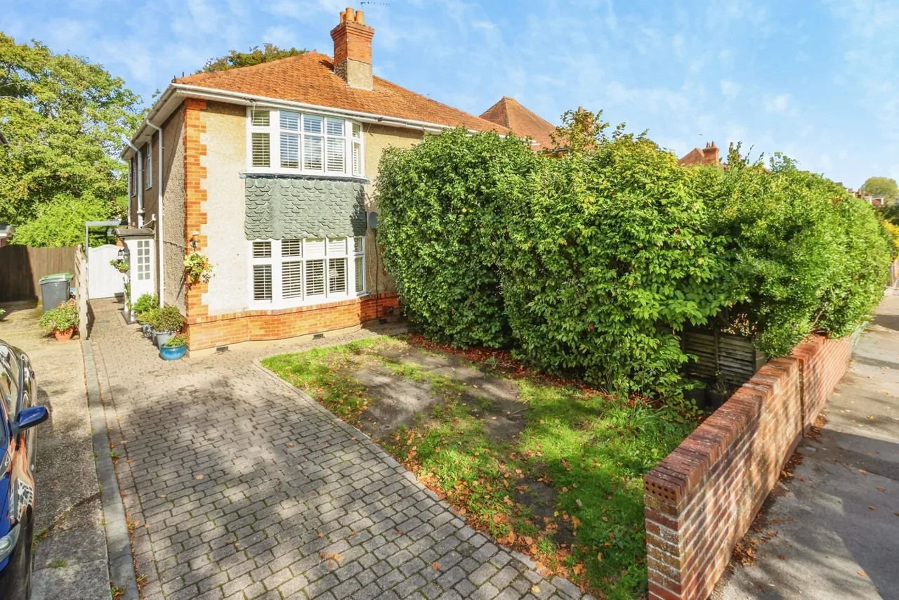3 bed house for sale, Parkstone Avenue, Poole, BH14