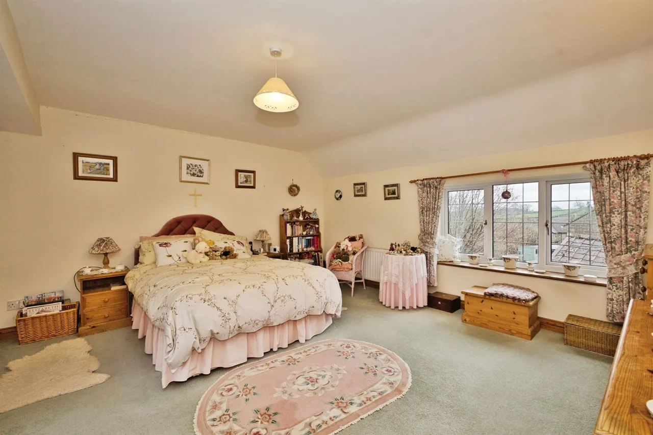 Bishops Lane, Hardington Mandeville, Yeovil, photo 8