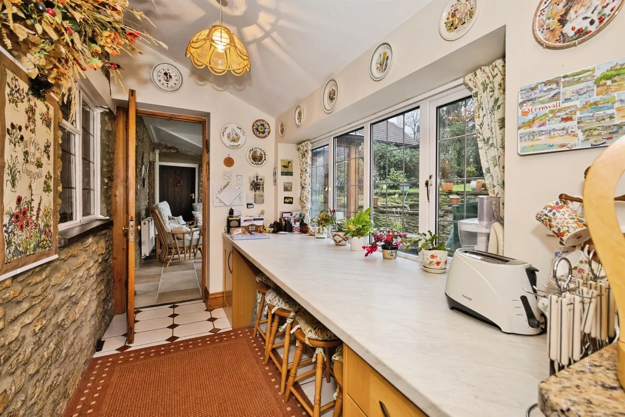 Bishops Lane, Hardington Mandeville, Yeovil, photo 4