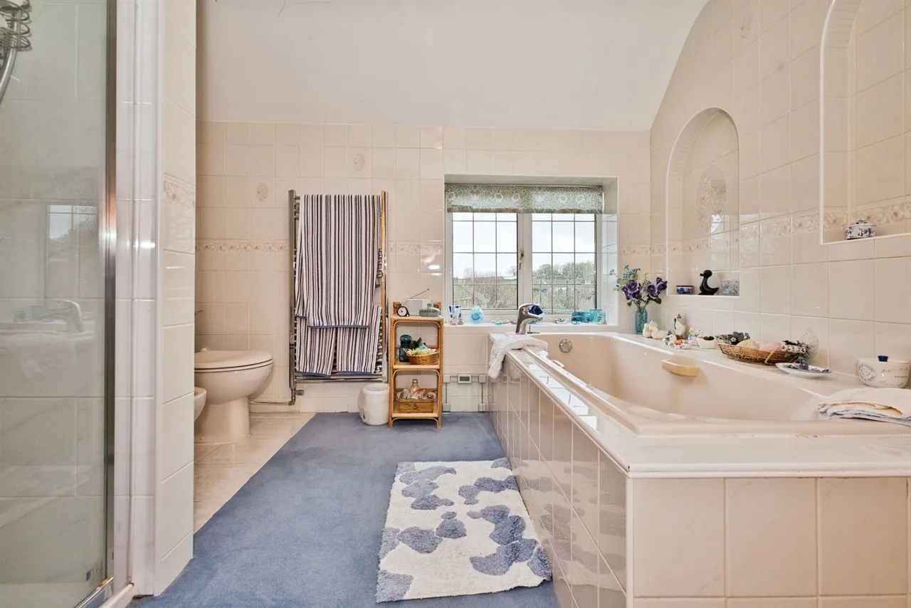 Bishops Lane, Hardington Mandeville, Yeovil, photo 10