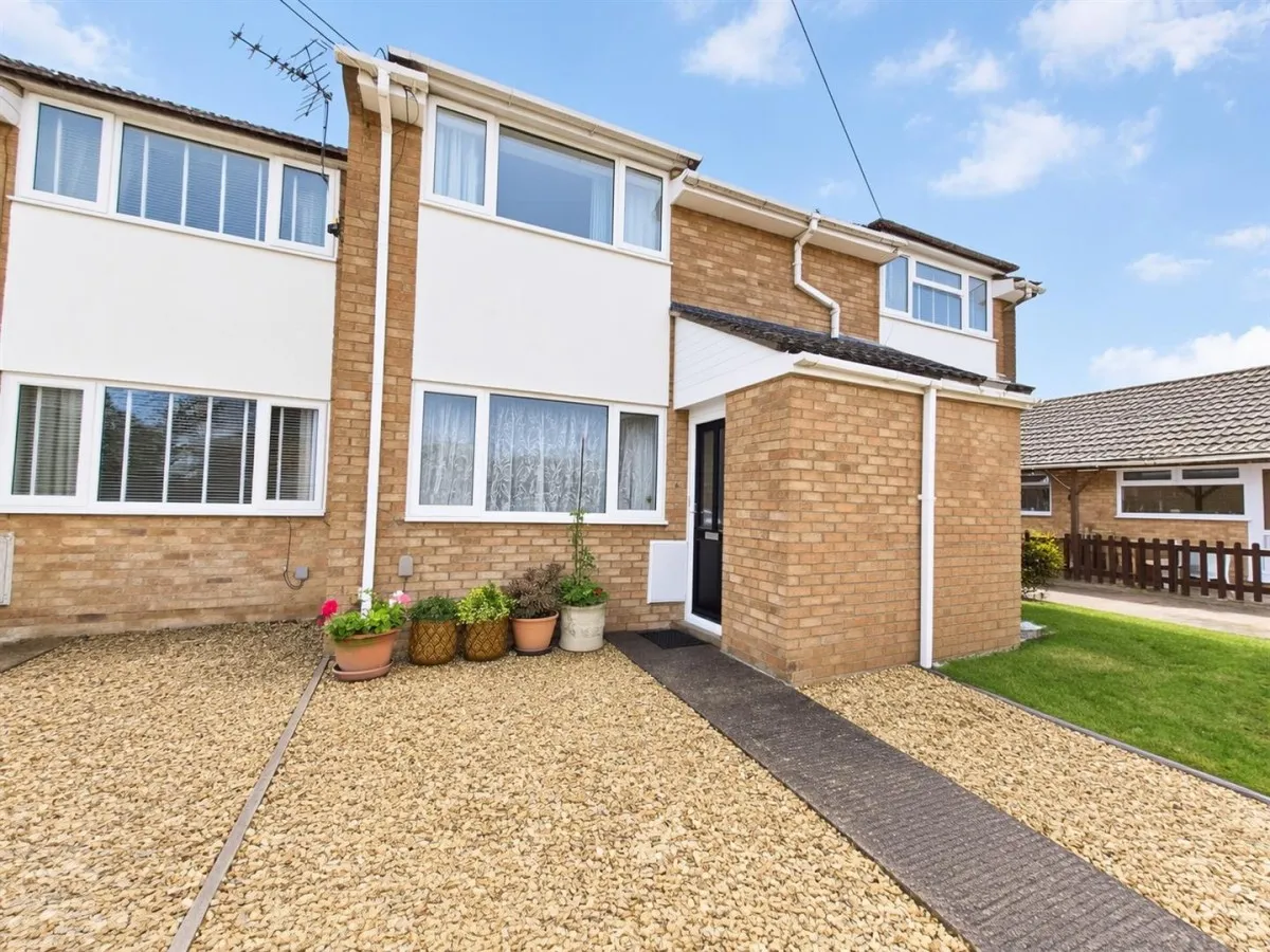 2 bed house for sale, Albany, Stonehouse, GL10