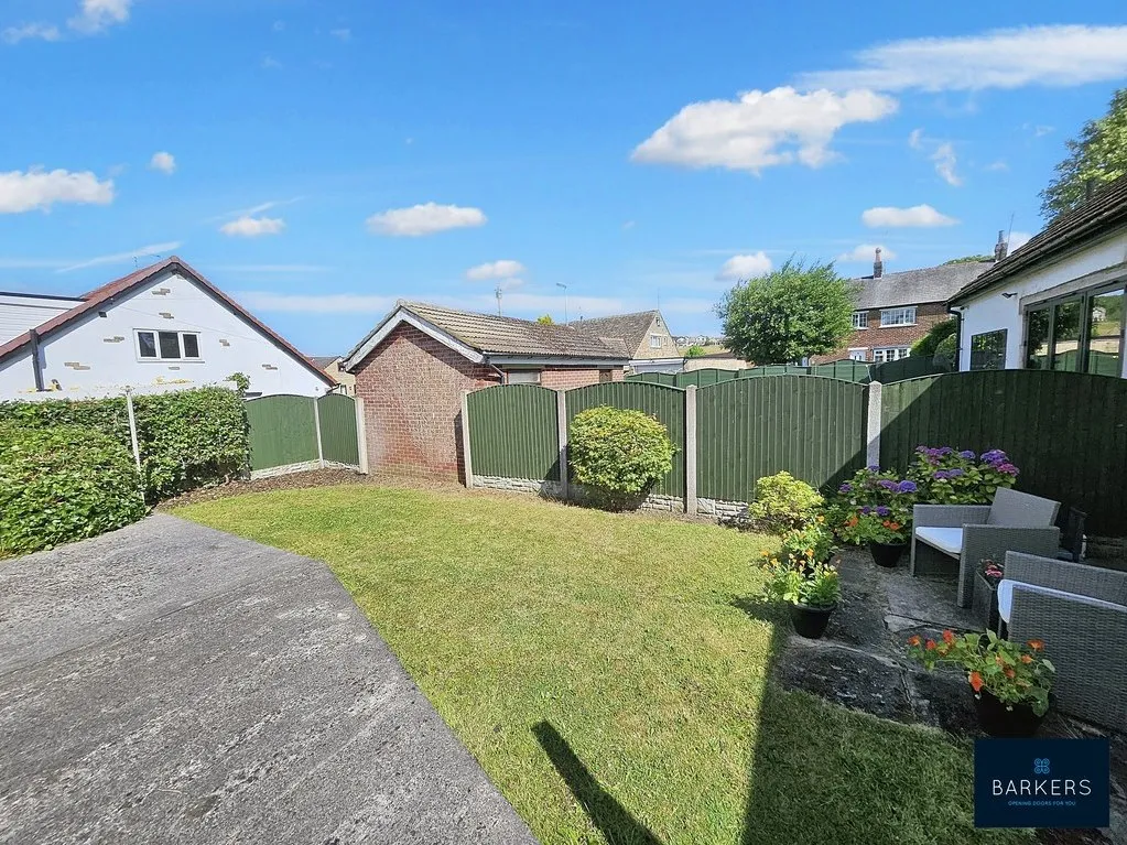 Raikes Lane, East Bierley BD4 6RD, photo 4