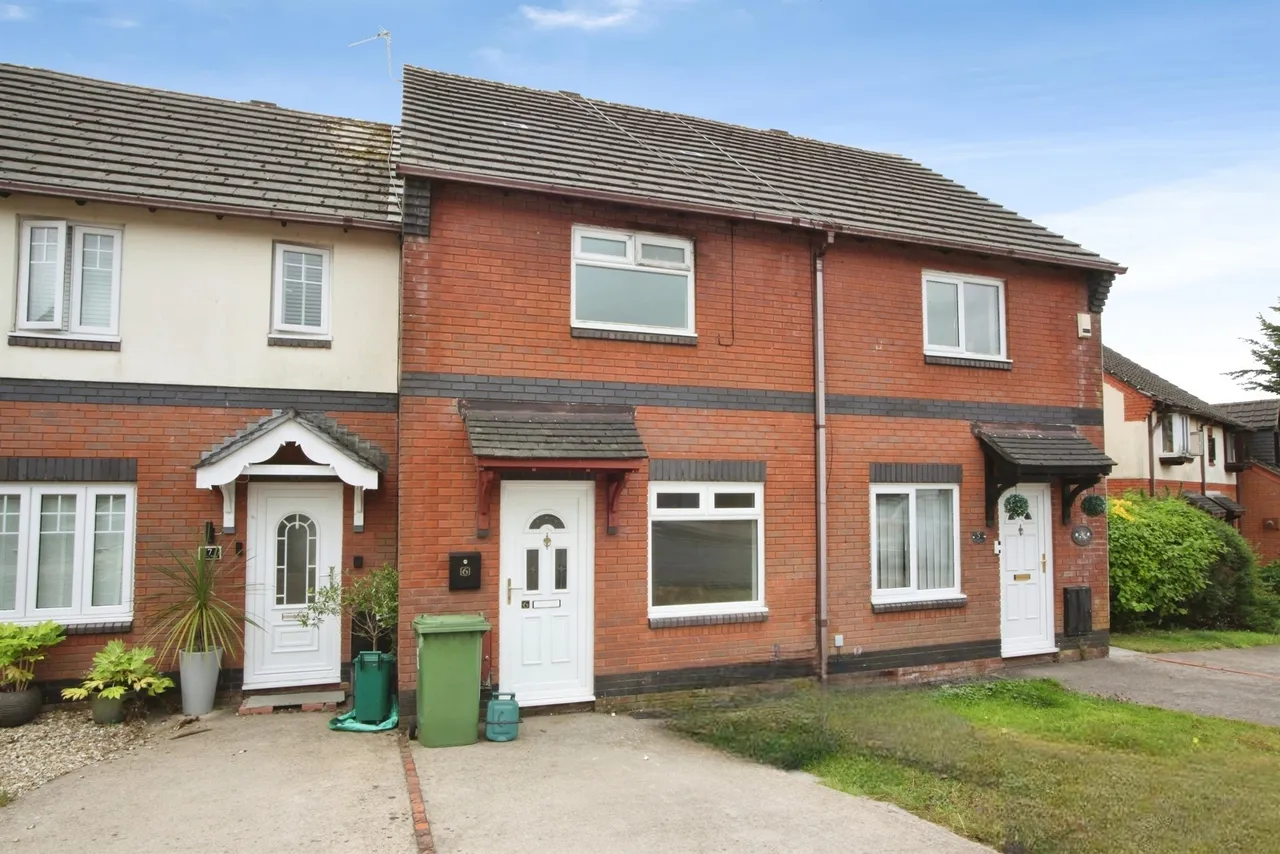 2 bed house for sale — Cwrt Y Waun, Beddau, Pontypridd
