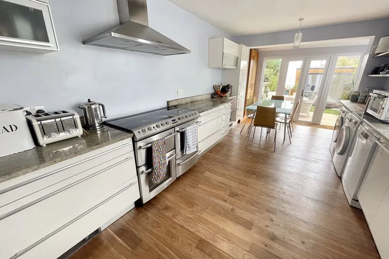 Semley Road, Brighton BN1 6EP, photo 8