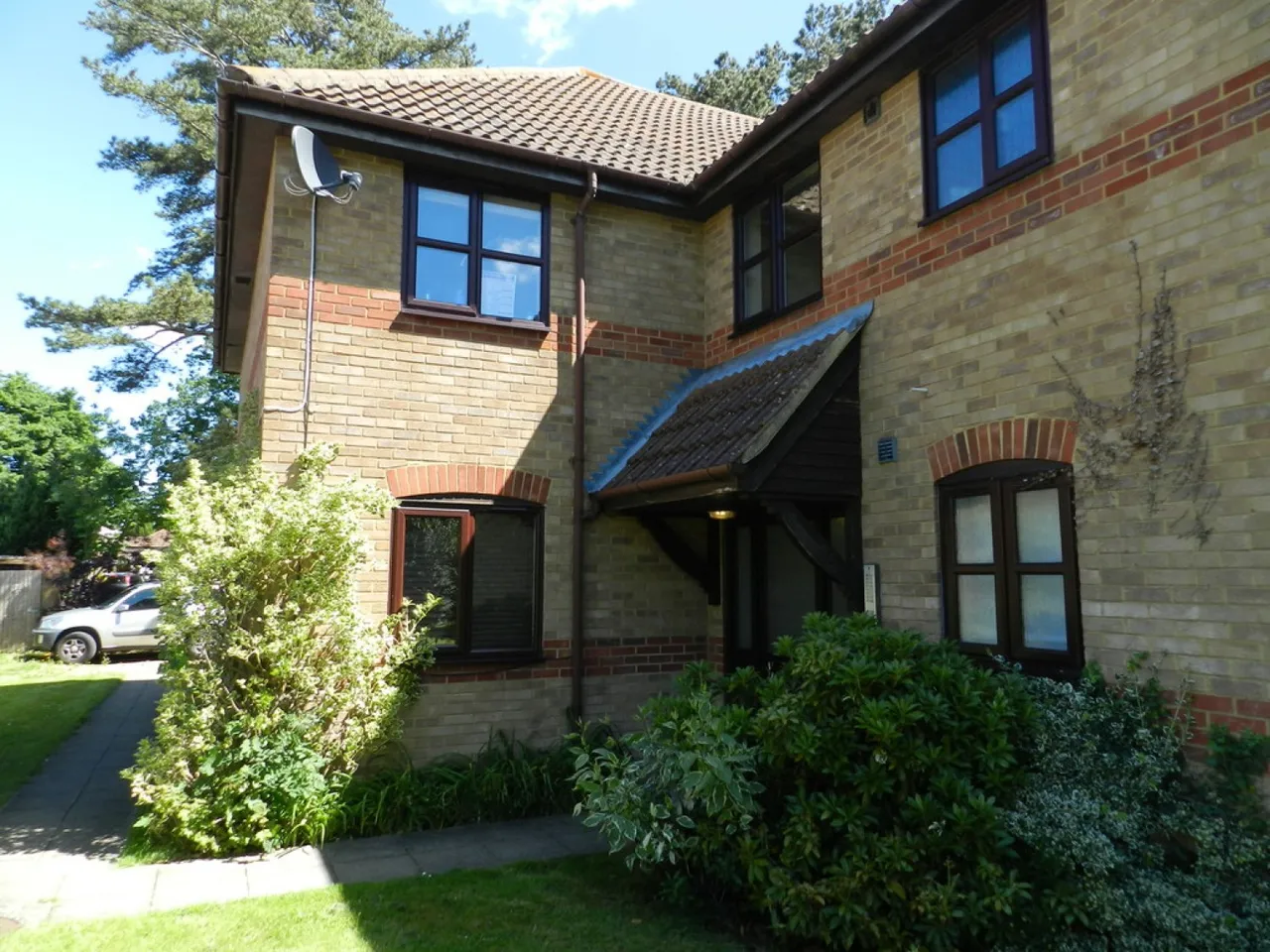 West Green, Crawley, photo 9