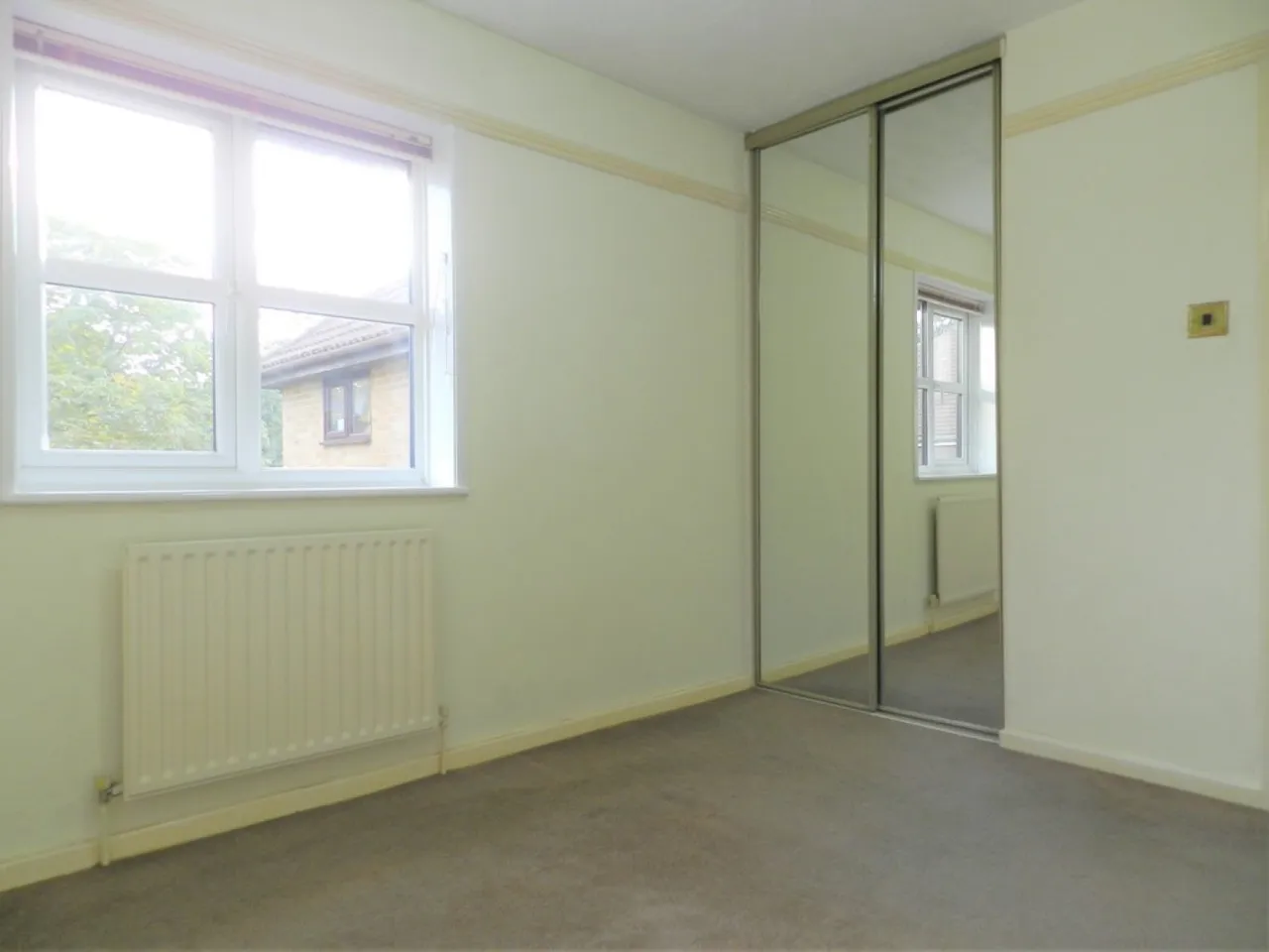 West Green, Crawley, photo 7