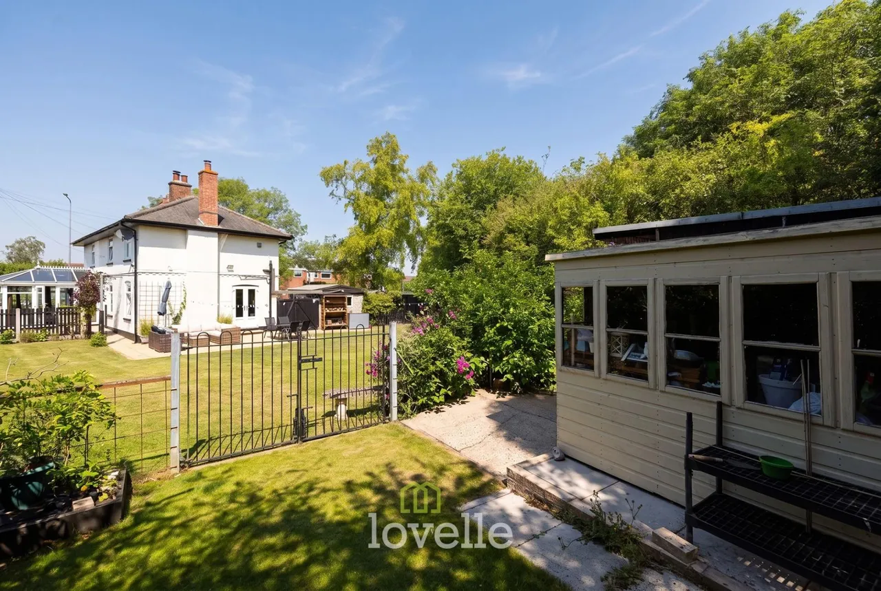 4 bed house for sale, Station Road, Stallingborough, DN41