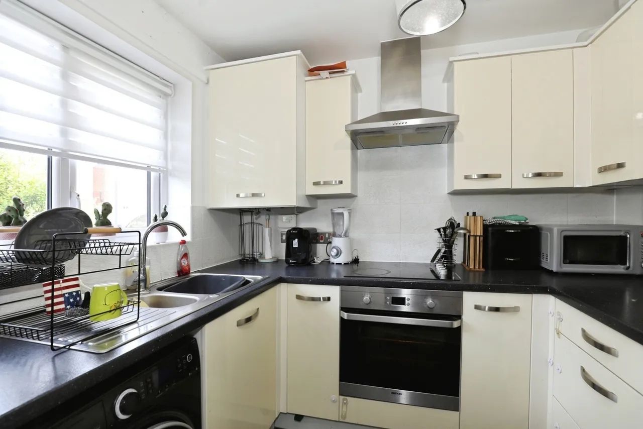 Bessemer Way, Crewe, Cheshire, CW1, photo 5