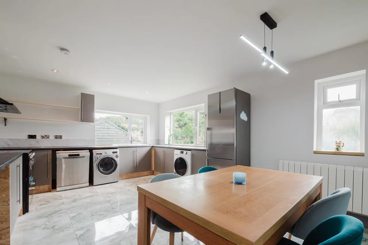 Worsley Avenue, Manchester, Blackley, M40, photo 8