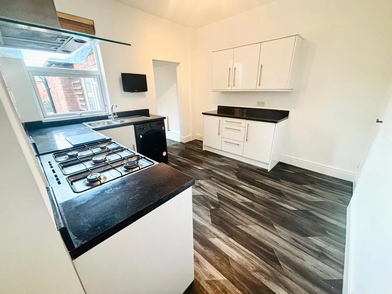 Clifford Road, Smethwick, B67, photo 3