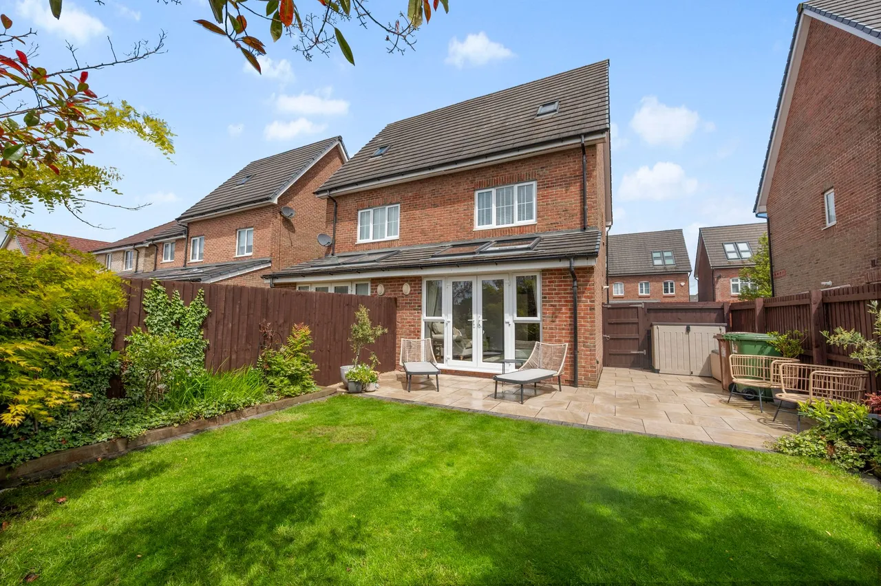 Stephenson Grove, Rainhill, Prescot, Prescot, L35 9AB, photo 4
