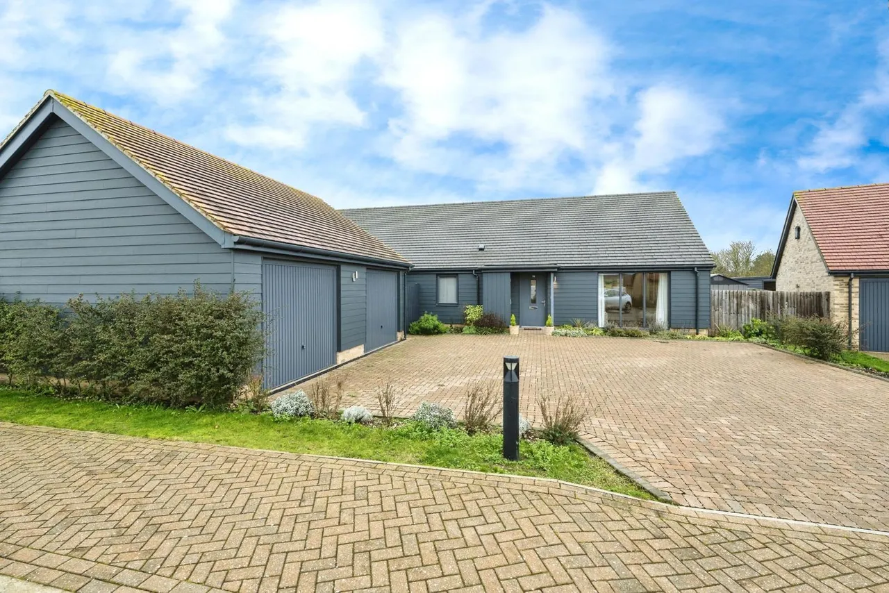 Larkfield, Cambridge, CB21, photo 16