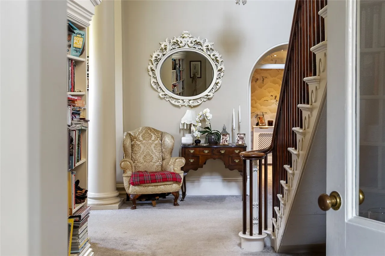 Rectory Lane, Woodford, NN14, photo 5