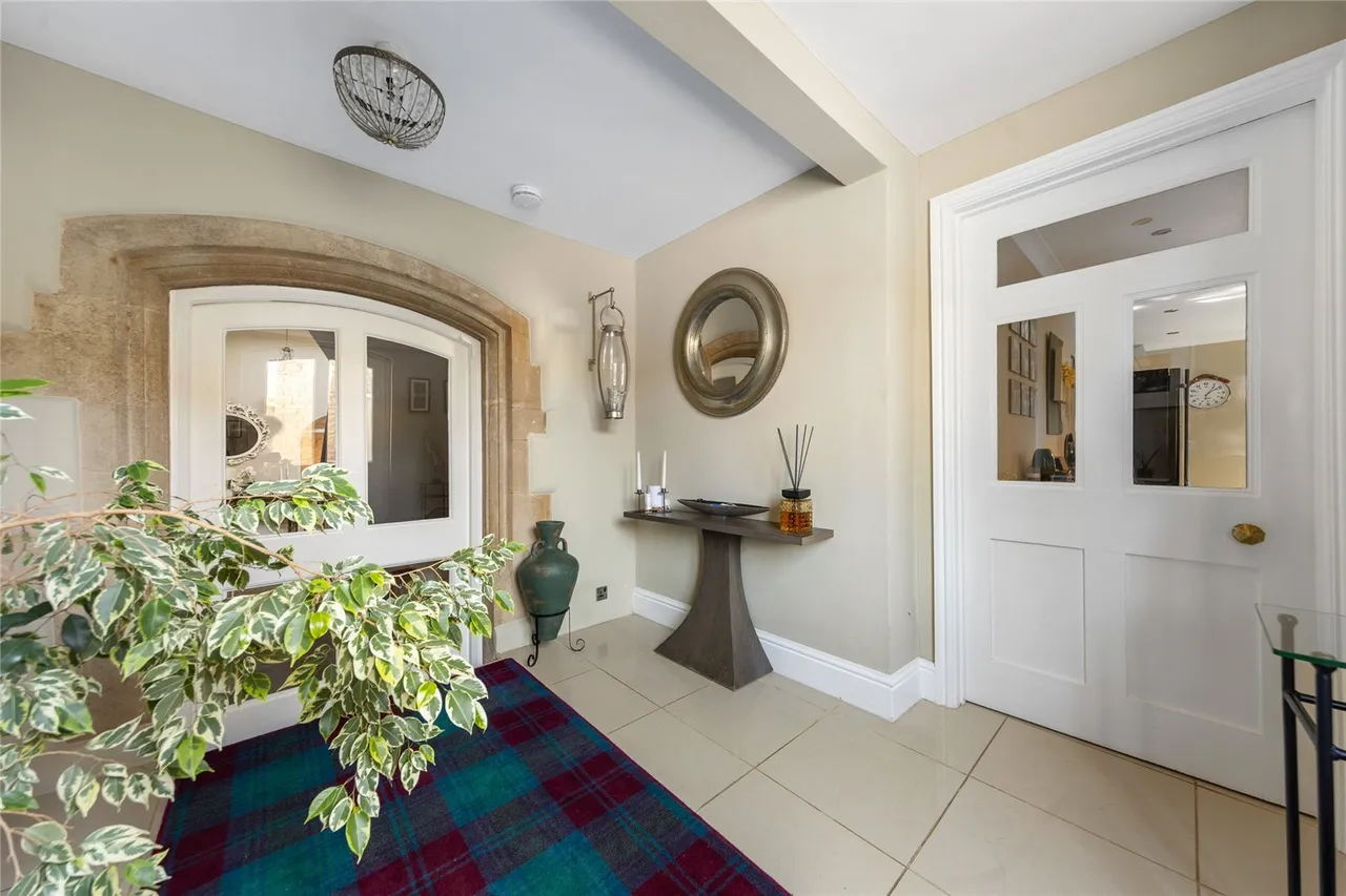 Rectory Lane, Woodford, NN14, photo 8