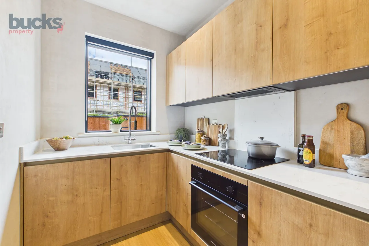 Carpenters Yard, High Road, CM16, photo 9