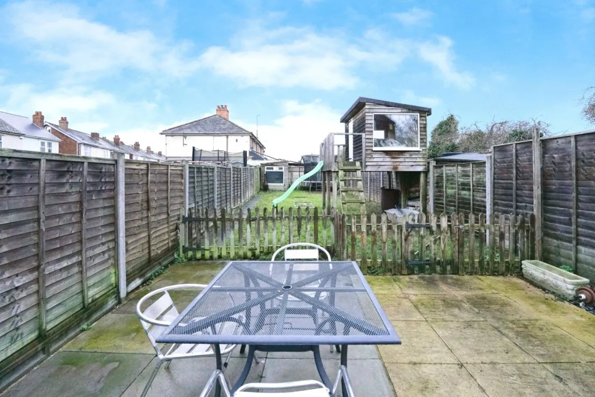 Painswick Road, Gloucester, Gloucestershire, GL4, photo 2