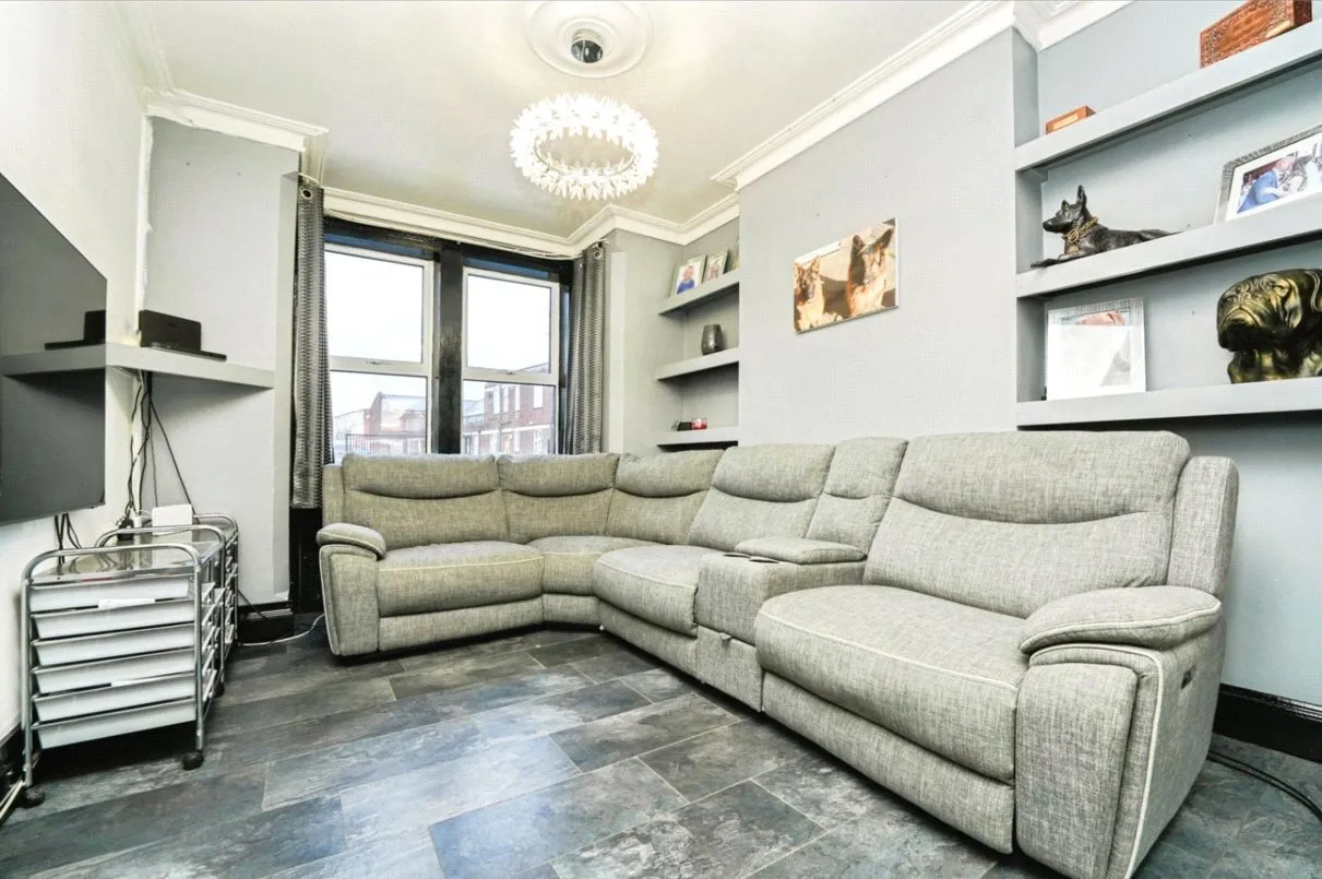 Painswick Road, Gloucester, Gloucestershire, GL4, photo 3