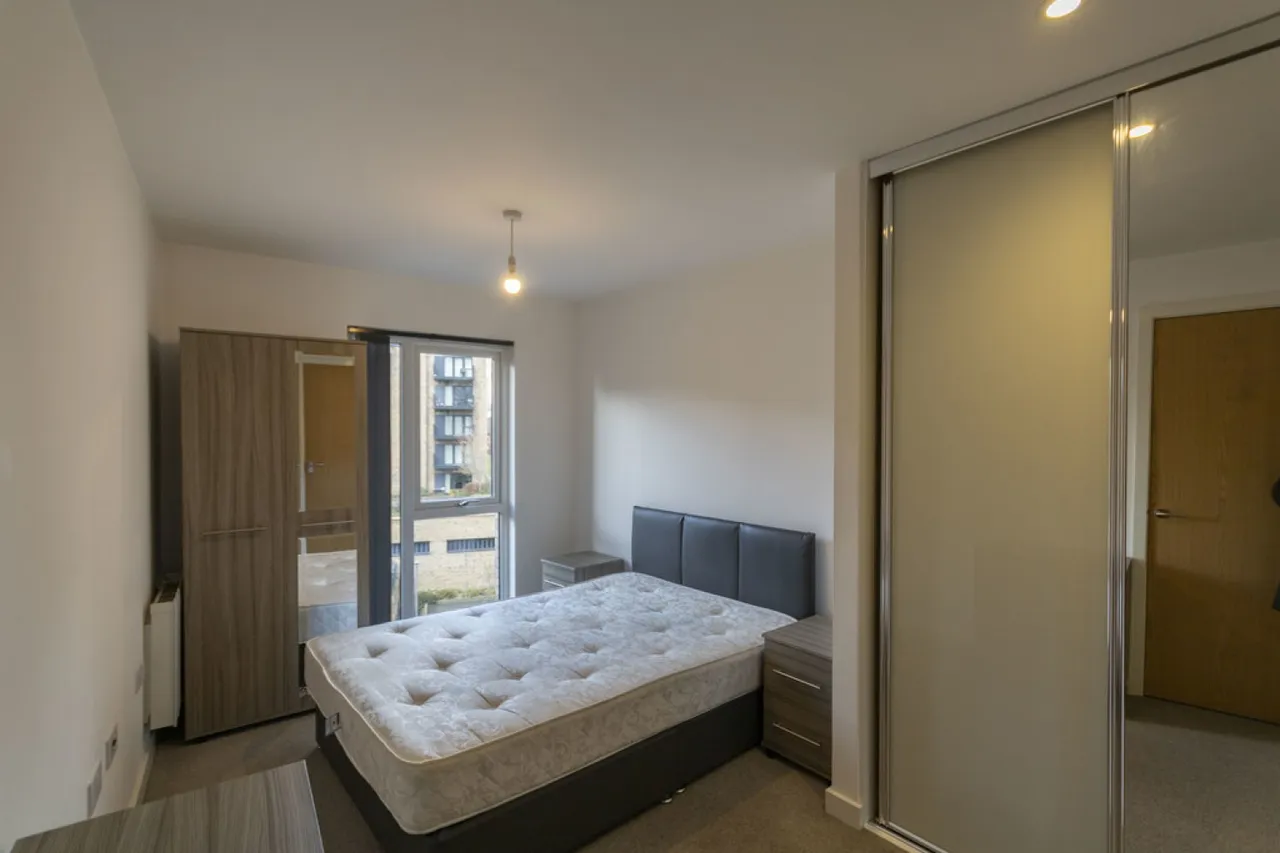 Lexington Gardens, Park Central, B15, photo 7