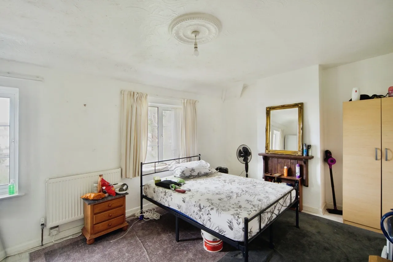Longbridge Road, Dagenham, Essex, RM8, photo 3