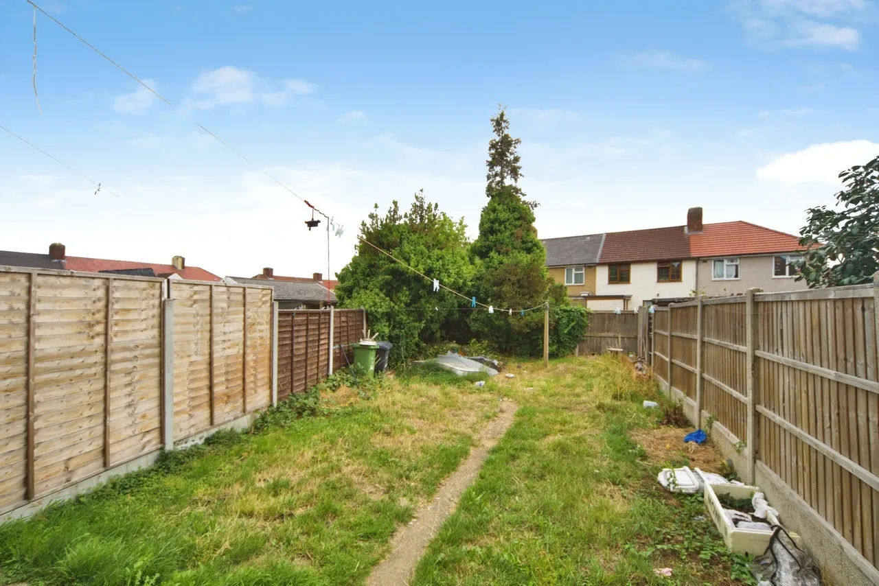 Longbridge Road, Dagenham, Essex, RM8, photo 10