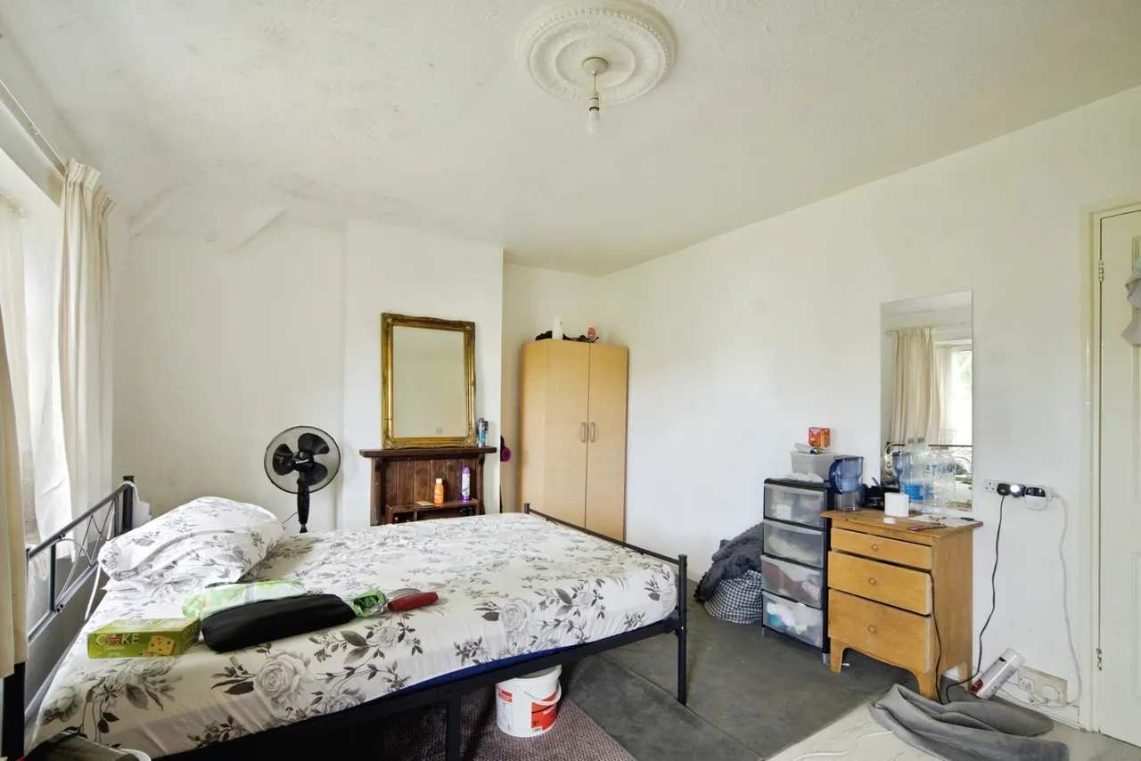 Longbridge Road, Dagenham, Essex, RM8, photo 11