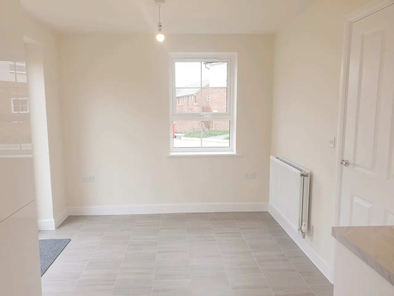 Nutmeg Close, Kingsbrook, HP22, photo 3