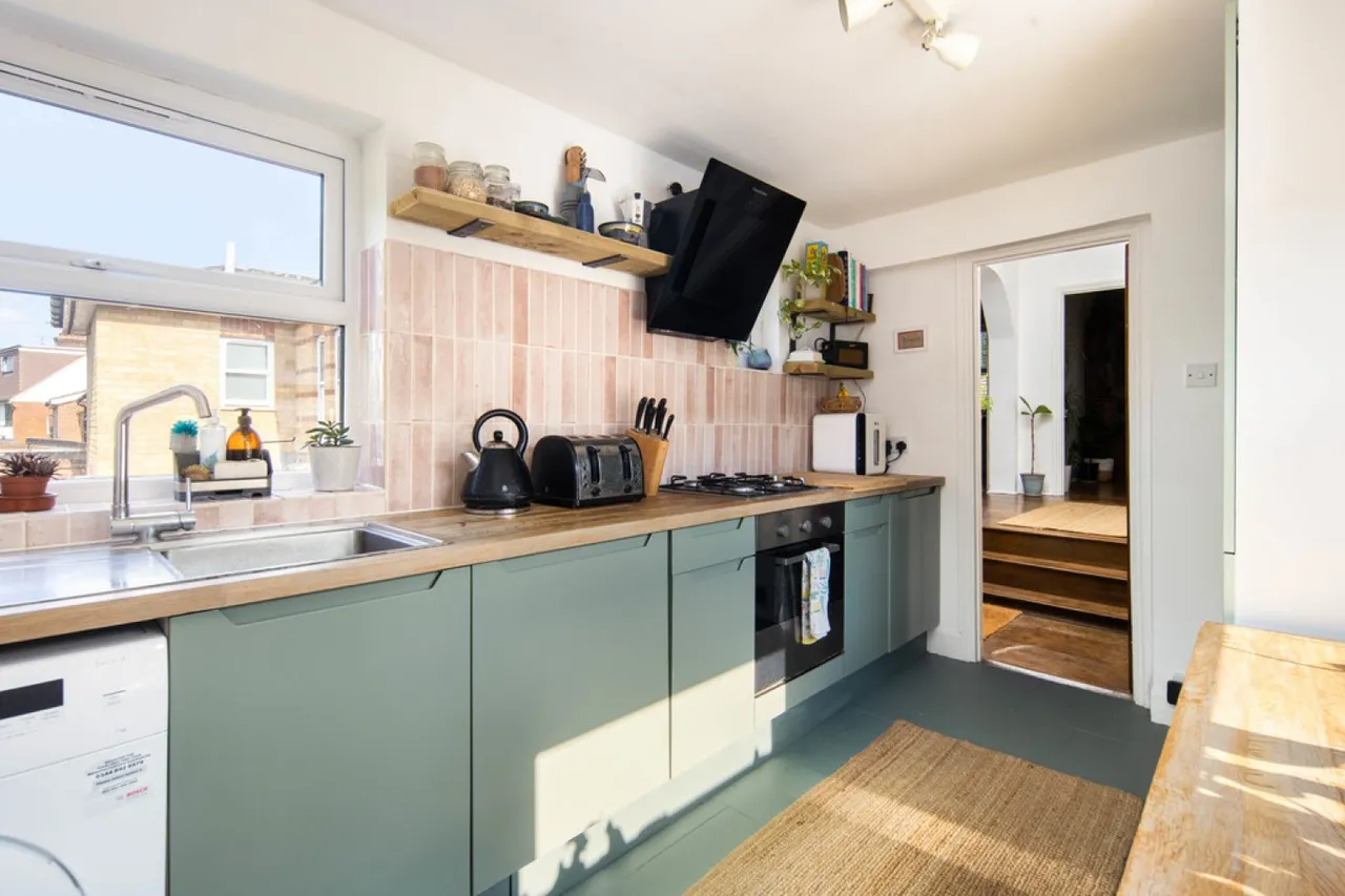 Elmcroft Avenue, Wanstead, photo 5