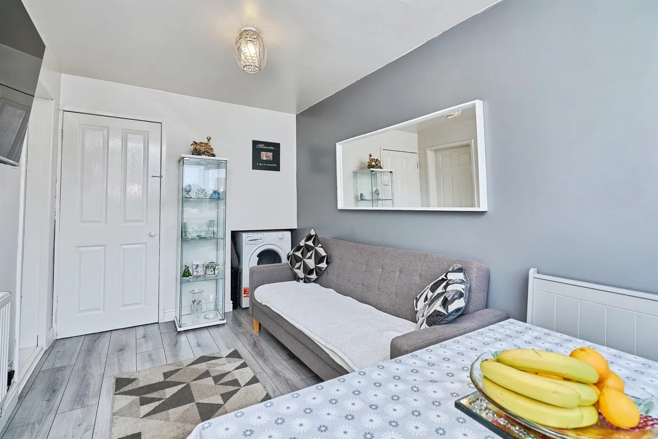 Keyworth Close, Tipton, DY4, photo 7