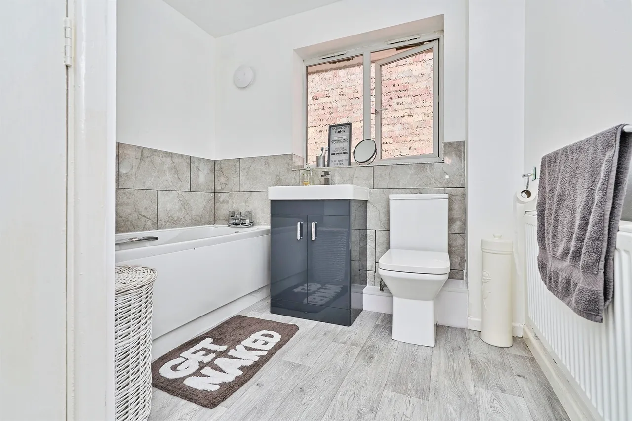 Keyworth Close, Tipton, DY4, photo 17