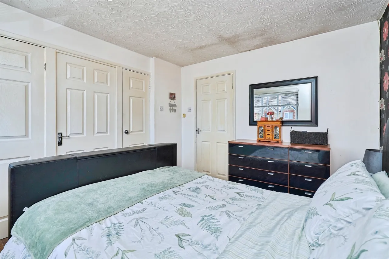 Keyworth Close, Tipton, DY4, photo 12