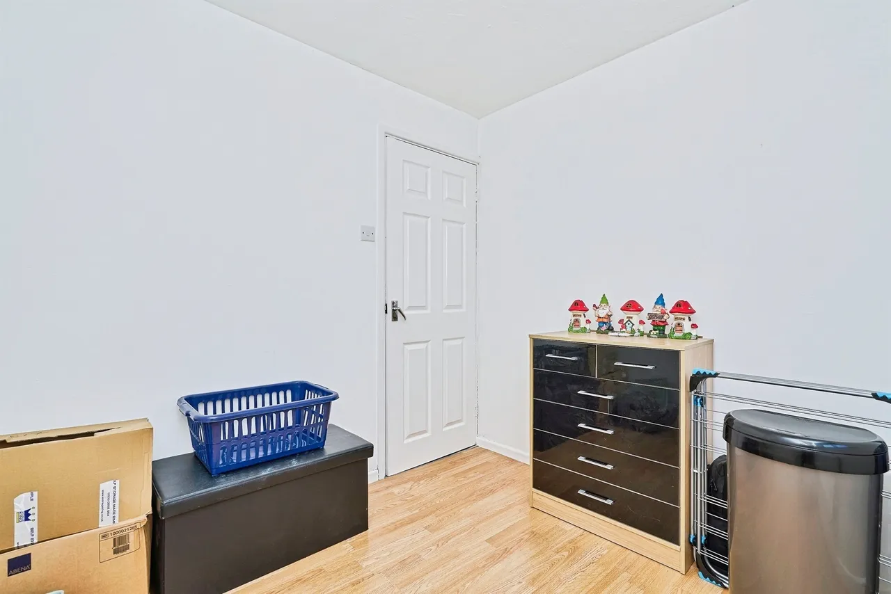 Keyworth Close, Tipton, DY4, photo 10
