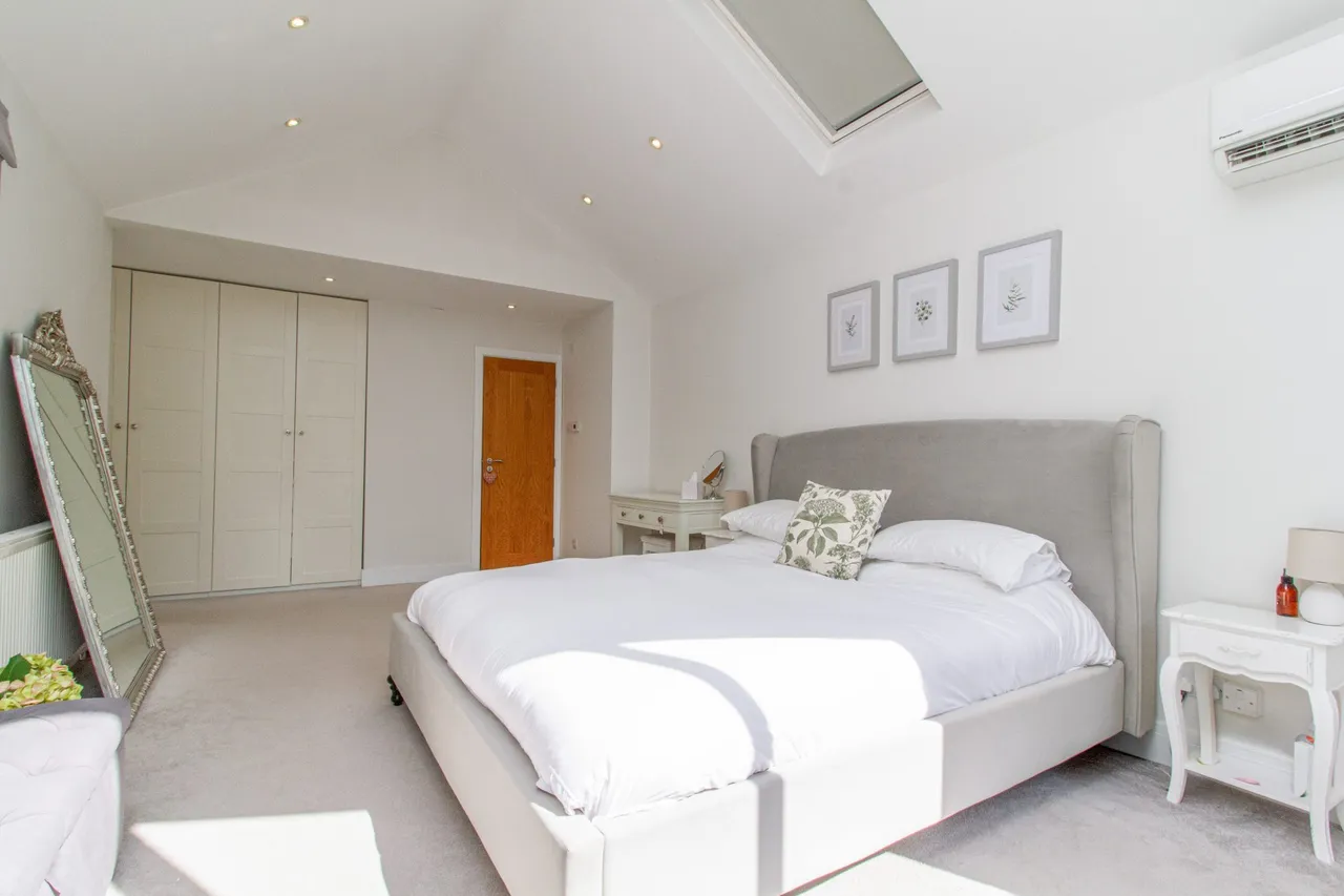 Chinnock Close, Fleet, GU52 7SN, photo 17