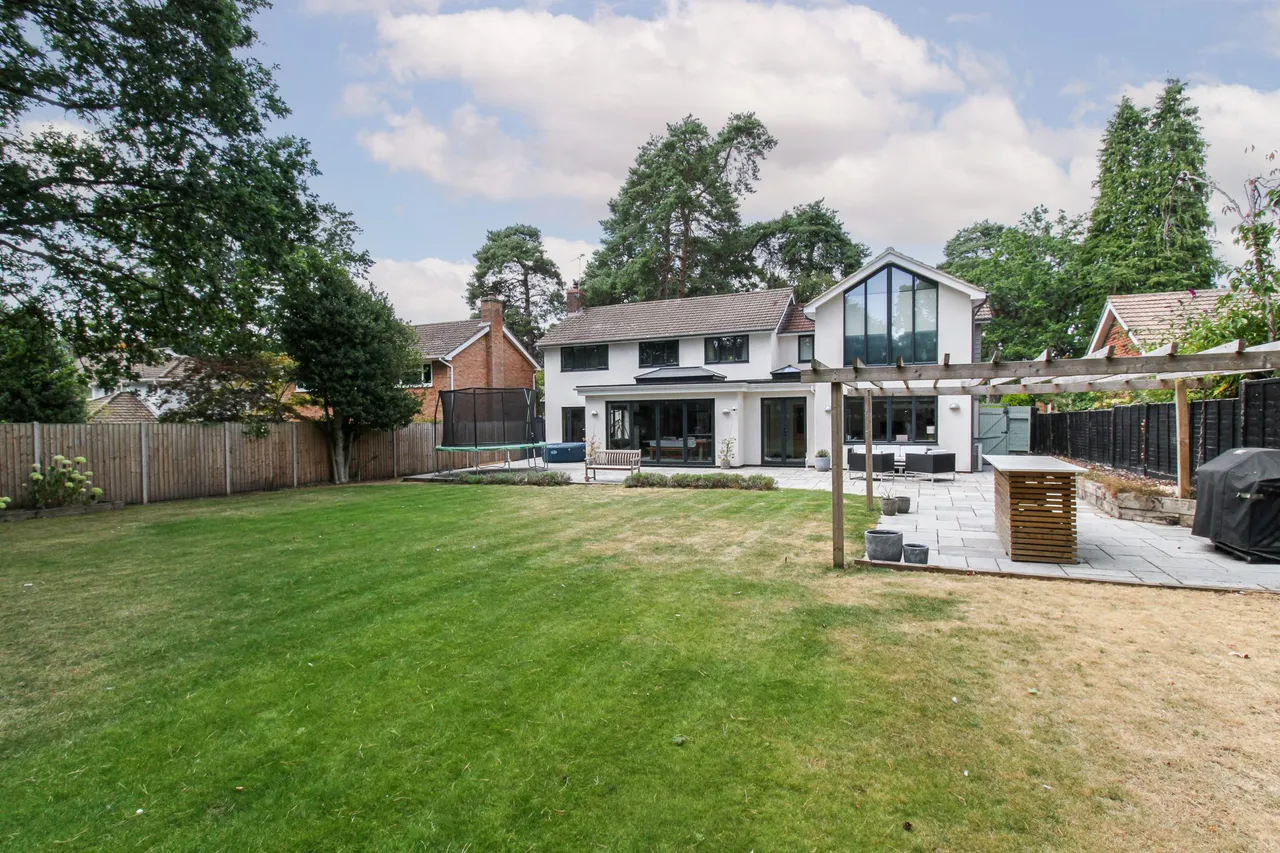 Chinnock Close, Fleet, GU52 7SN, photo 25