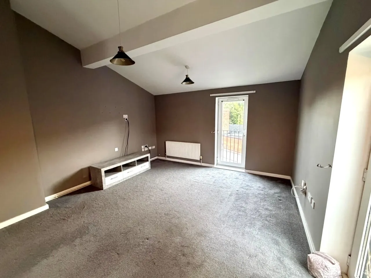 Old Chester Road, CH41, photo 5