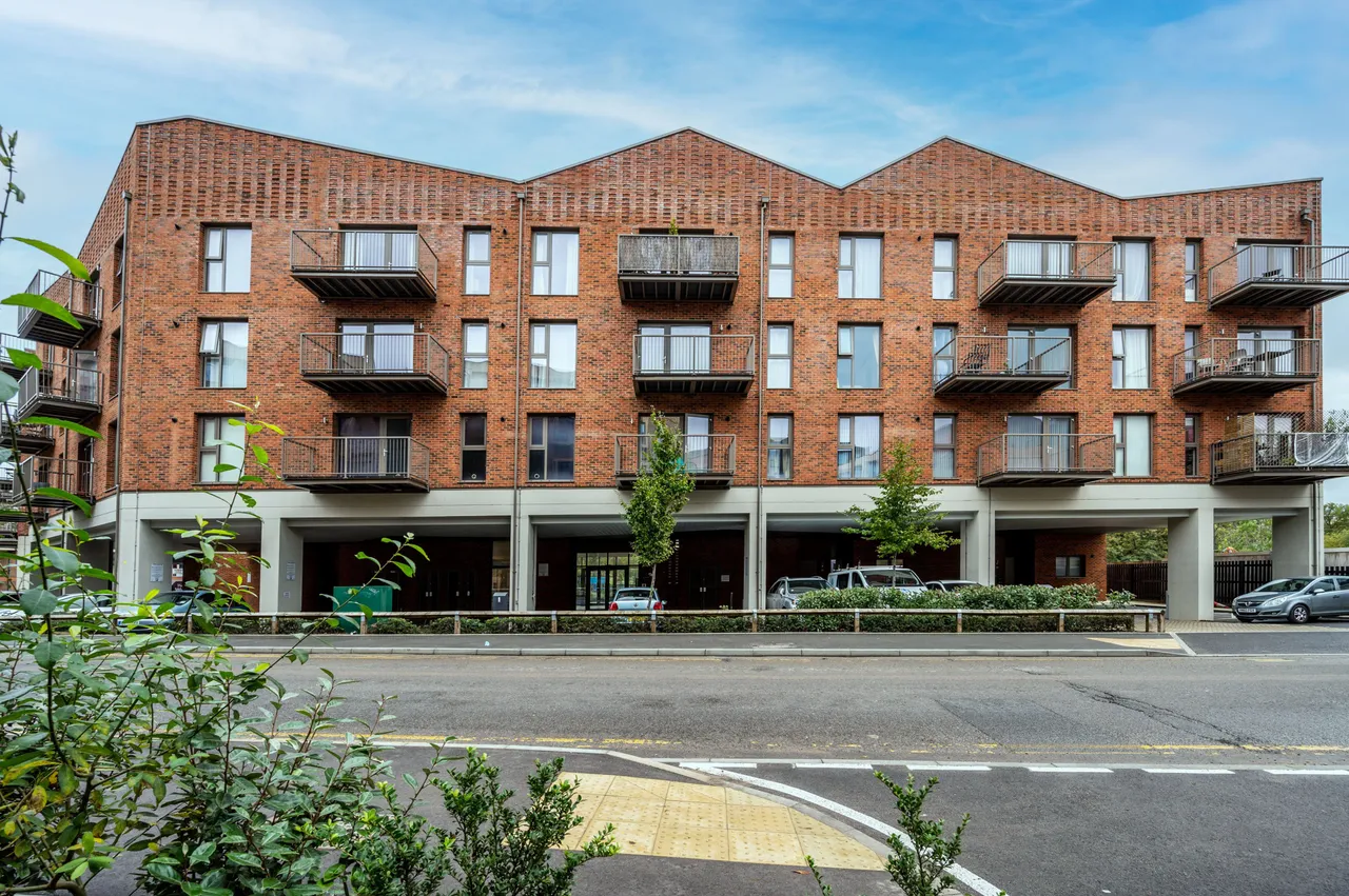 Guildford, GU1, photo 6