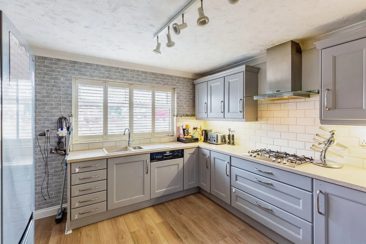 Cartmel Way, Rushden, NN10, photo 5