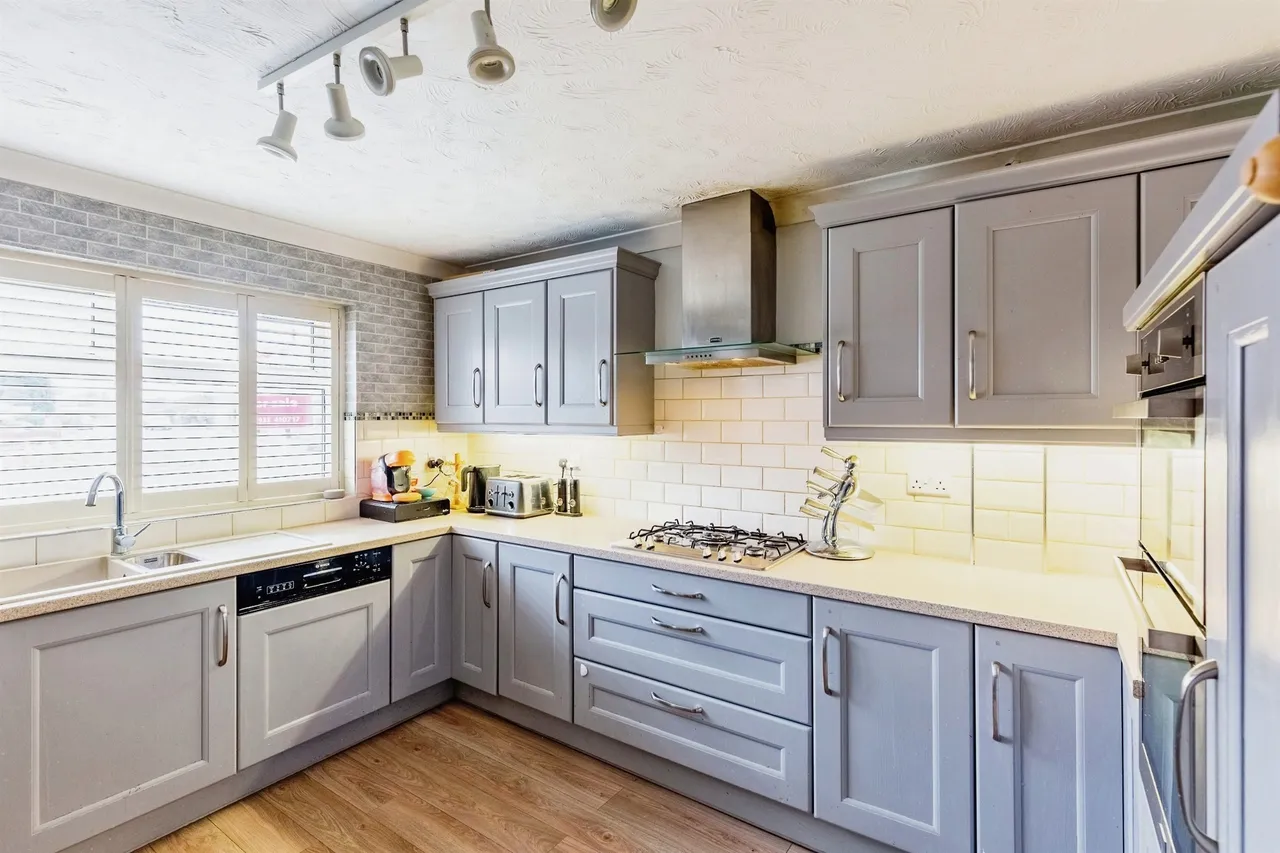 Cartmel Way, Rushden, NN10, photo 6
