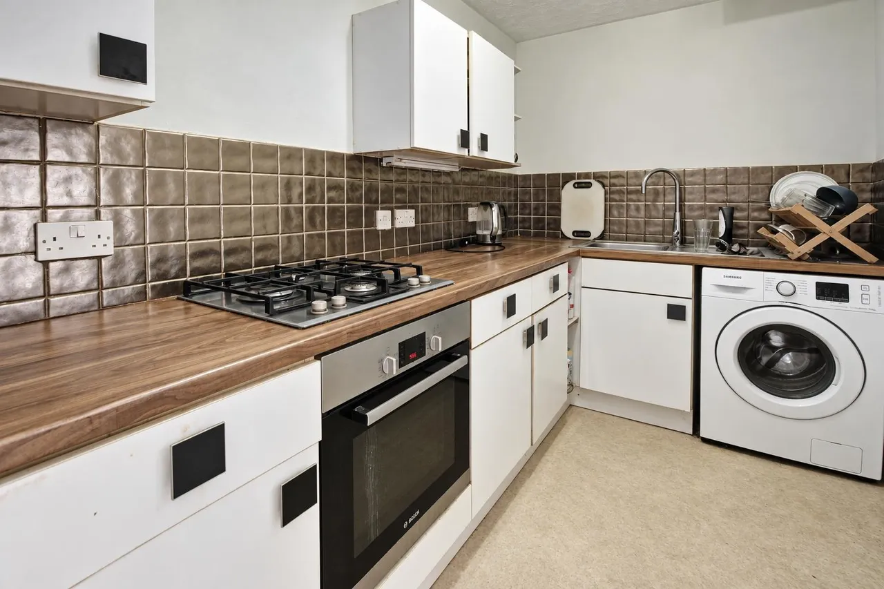 Whitefield Road, Tunbridge Wells, TN4, photo 2