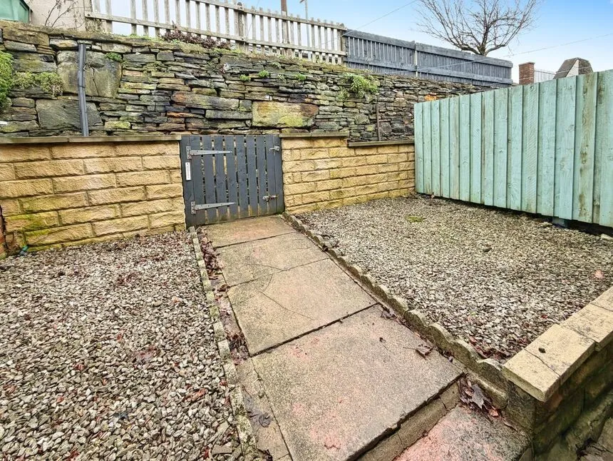 Claremount Road, Halifax, HX3, photo 17
