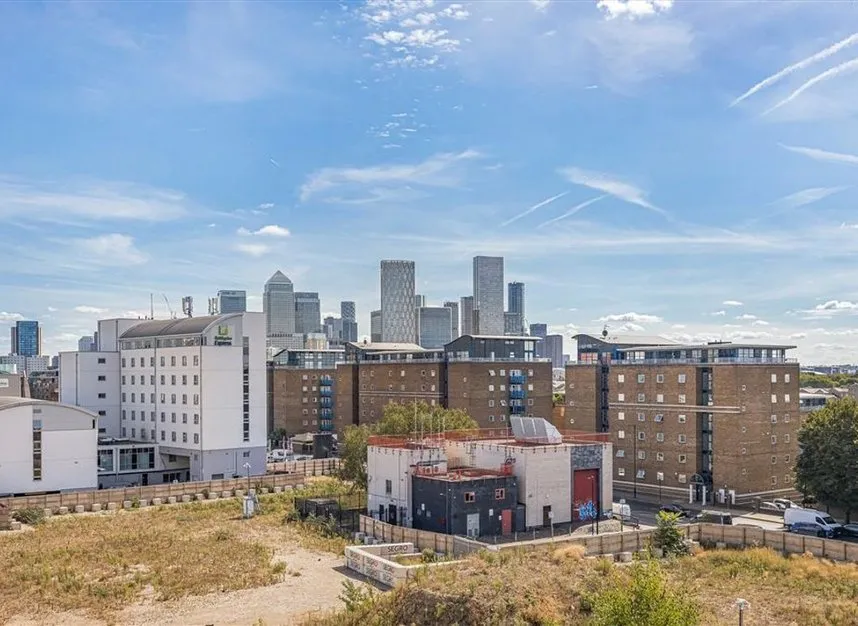 Schoolhouse Lane, London, E1W, photo 8
