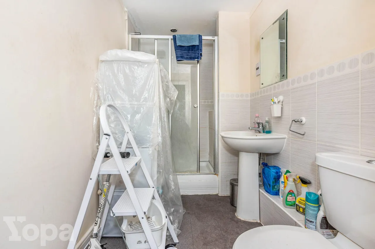 Black Eagle Drive, Gravesend, DA11, photo 12