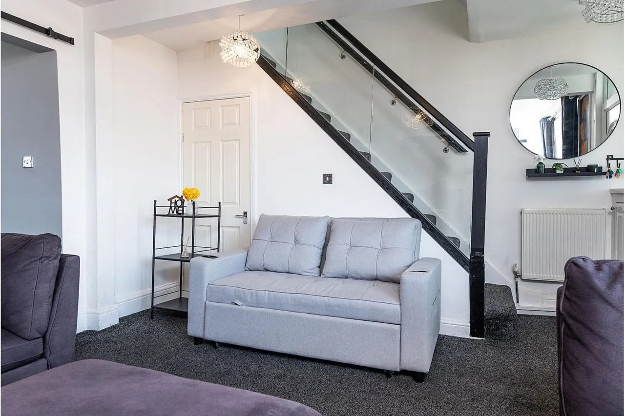 Hollydale Road, Nottingham, NG3, photo 8