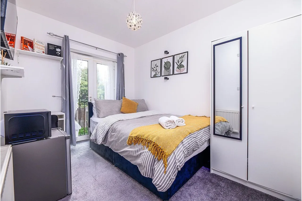 Hollydale Road, Nottingham, NG3, photo 12