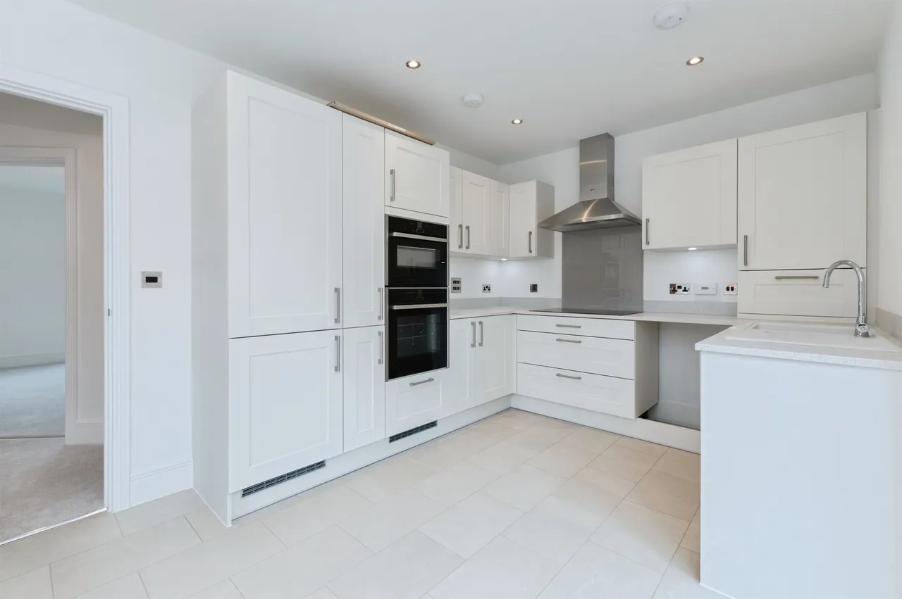 Whitsbury Road, Fordingbridge, photo 11