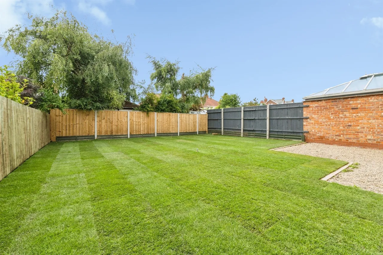 Hutton Avenue, Hartlepool, TS26, photo 25