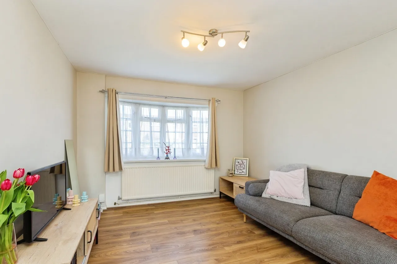 Harvey Road, AYLESBURY, Buckinghamshire, HP21, photo 6