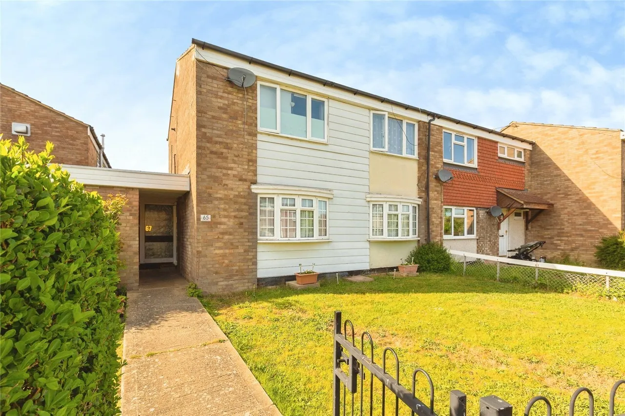 Harvey Road, AYLESBURY, Buckinghamshire, HP21, photo 3