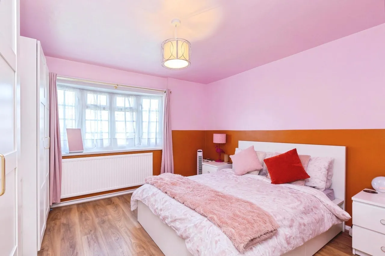 Harvey Road, AYLESBURY, Buckinghamshire, HP21, photo 2